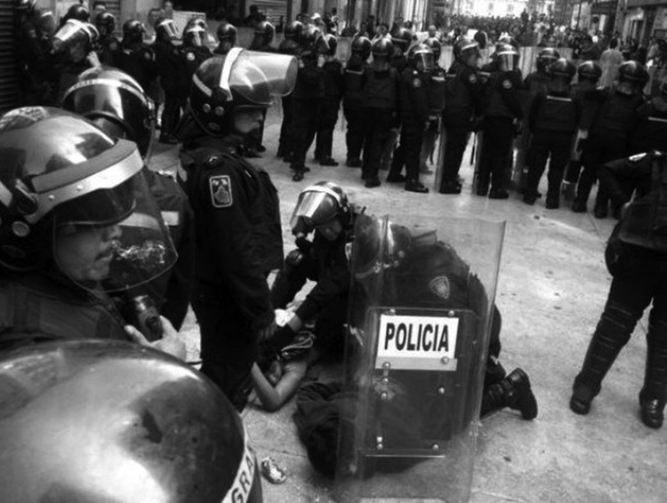 Tácticas represivas.