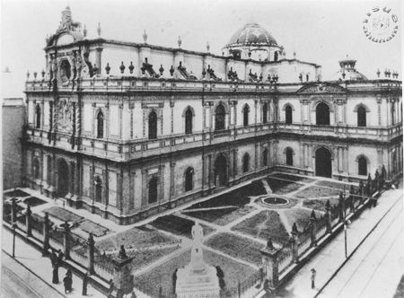 La antigua Biblioteca Nacional de México