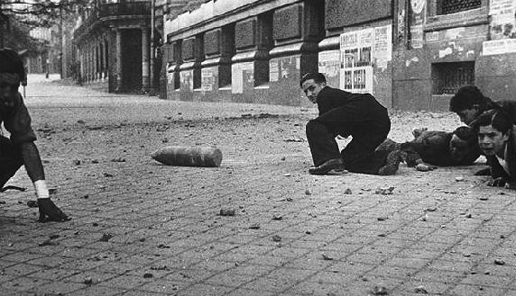 La calle de Alcalá en 1936. (Foto: Hermanos Mayo.)