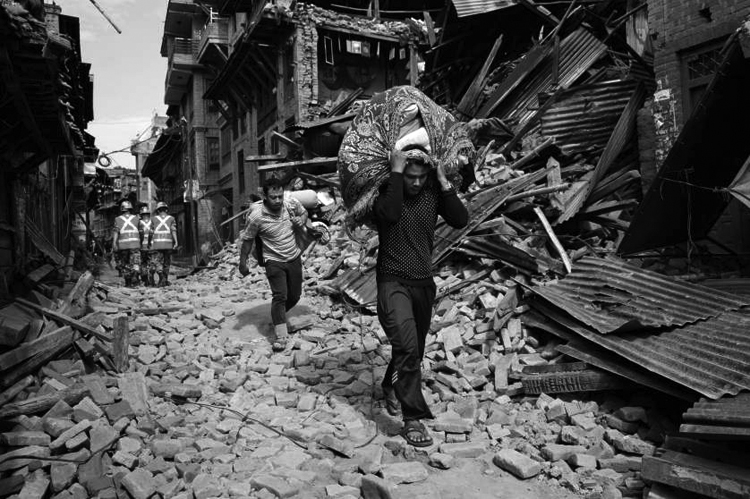Bhaktapur el 28 de abril, 2015. (Foto: Adam Ferguson.)