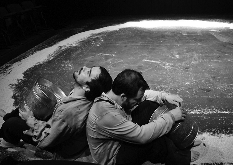 Los náufragos de Clipperton