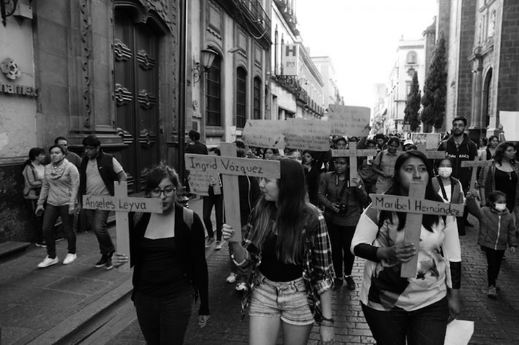 Mujeres poblanas. (Foto: Foto: Luis Barrón, SinEmbargo.)